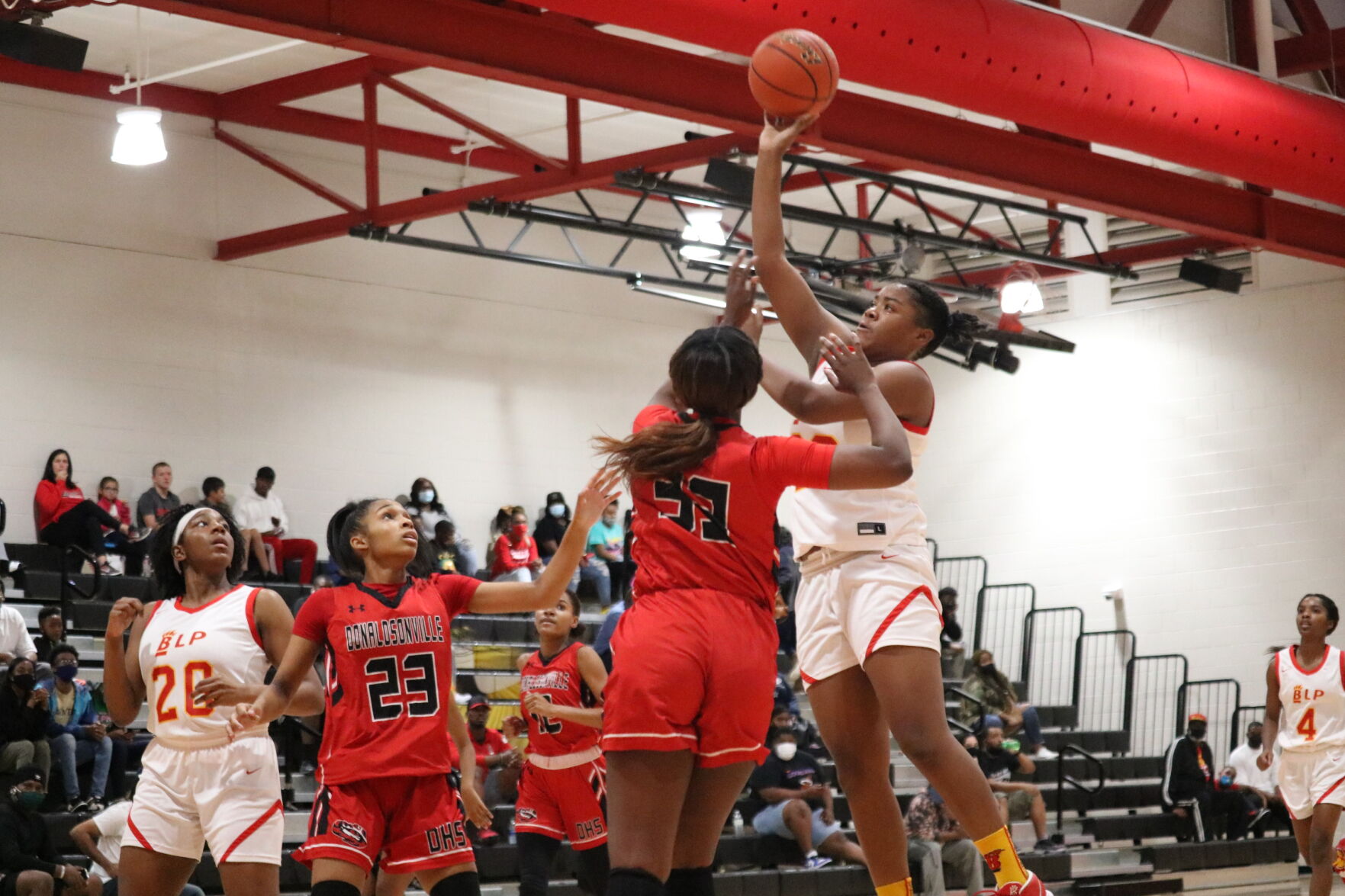 Tia Anderson jump hook